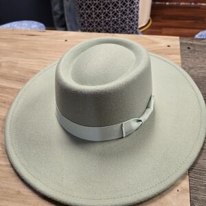 Elegant Mint Green Women's Hat
